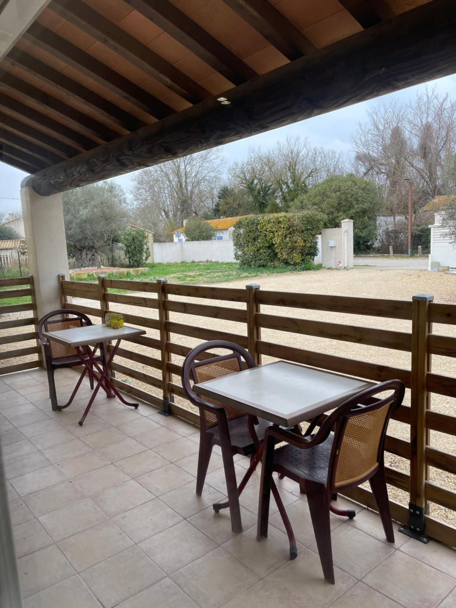 Studio 40M2 Avec Terrasse Le Mas De Lauriane Saintes-Maries-de-la-Mer Zewnętrze zdjęcie